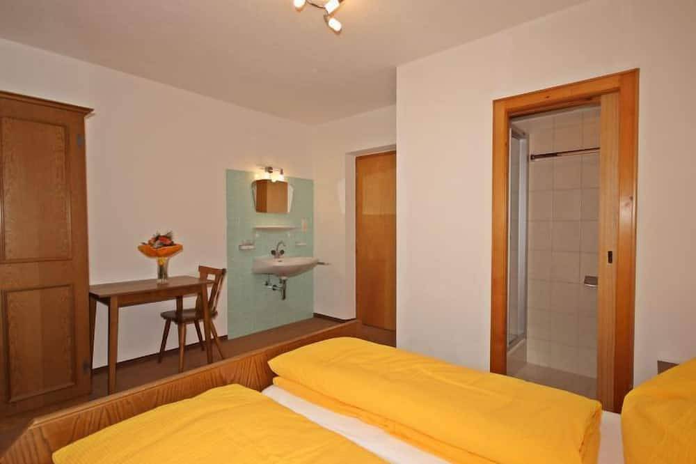 Ganze Wohnung, Berneckblick by Interhome in Kaunergrat, Kaunertal