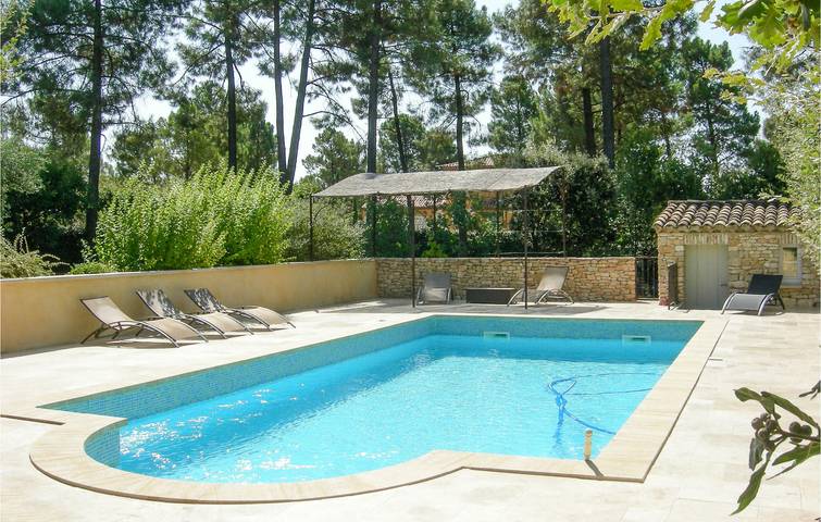 Location de vacances pour 3 personnes, avec piscine ainsi que jardin et terrasse à Roussillon - 2