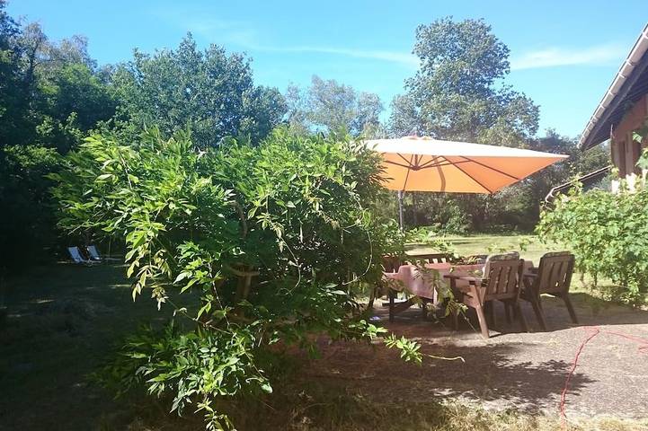 Location de vacances pour 6 personnes, avec Terrasse et Jardin à Naujac-sur-Mer