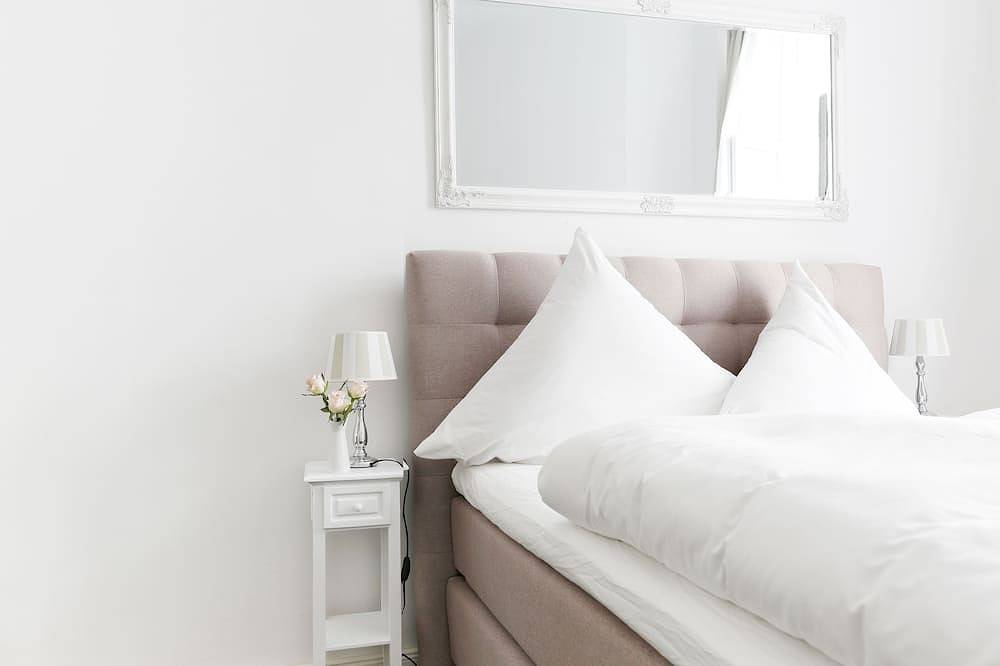 Ganze Wohnung, Apt. Droysen - Cozy Family & Business Flair welcomes you - Rockchair Apartments in Charlottenburg Berlin, Berlin