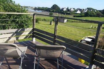 Gîte confortable en bord de mer, vue splendide depuis le jardin !