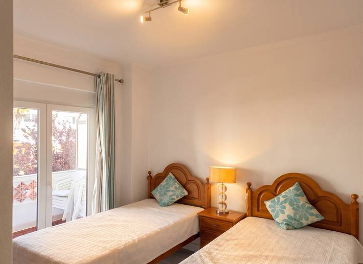 Ganze Wohnung, Charmante Wohnung in Quarteira - 50 m² - Terrasse in Cavacos, Quarteira