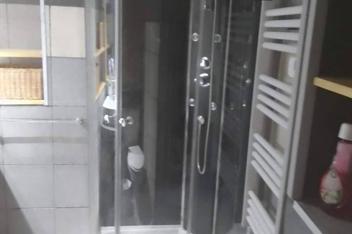 Ganze Wohnung, Studio center var circuit loan in Le Luc, Draguignan Region