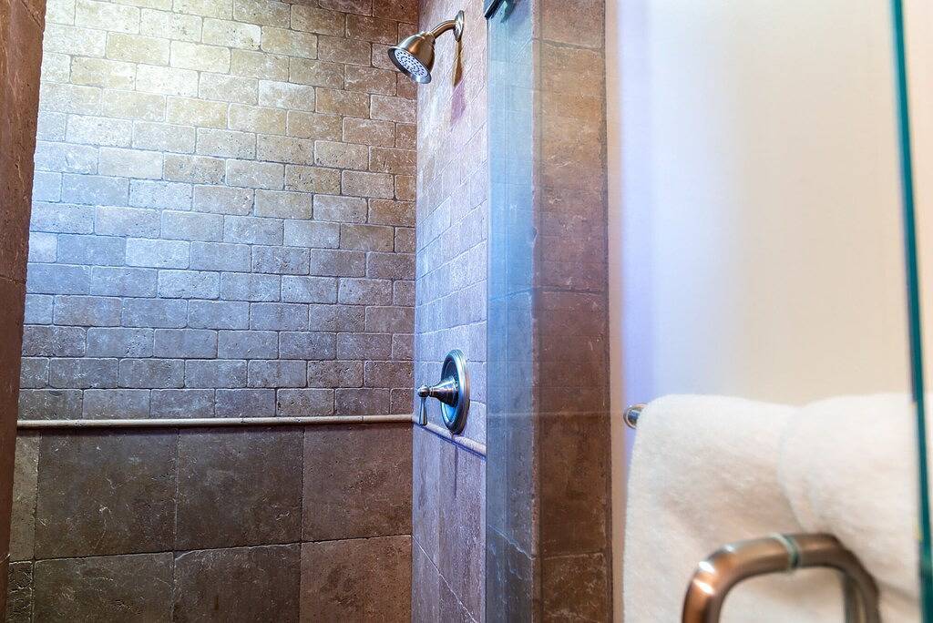 Ganze Wohnung, Dach-Hideaway im Herzen von Downtown in El Paso de Robles, San Luis Obispo County