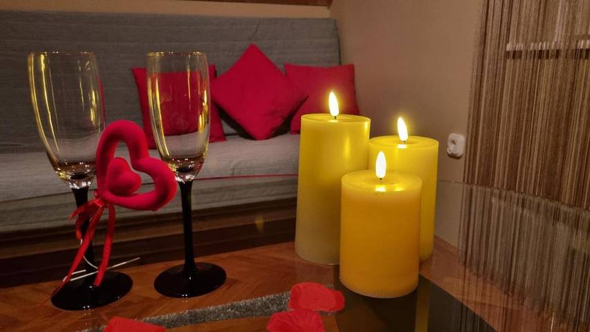 Ferienhaus für 8 Personen, mit Terrasse und Garten sowie Pool und Ausblick in Siofok - 3