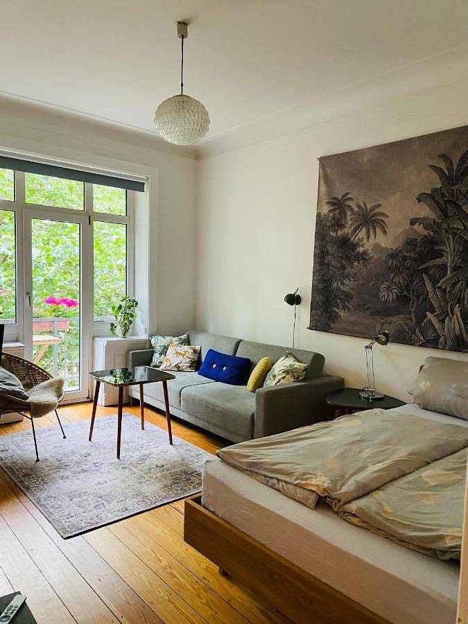 Ferienwohnung für 2 Personen, mit Balkon in Hamburger DOM - 2