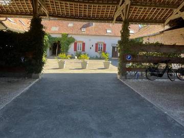 Gîte pour 2 personnes, avec jardin à Plachy-Buyon