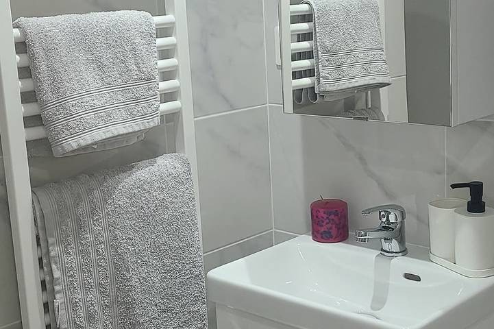 Appartement entier, Studio indépendant proche aéroport d'Orly et Paris in Athis-Mons, Essonne