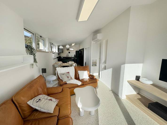 Gîte pour 4 personnes, avec jardin et piscine à Cahuzac-sur-Vère - 2