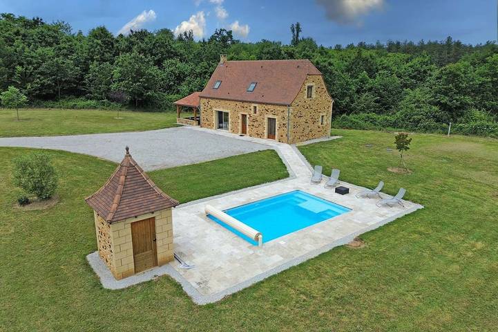 Location de vacances pour 6 personnes, avec jardin à Mauzens-et-Miremont