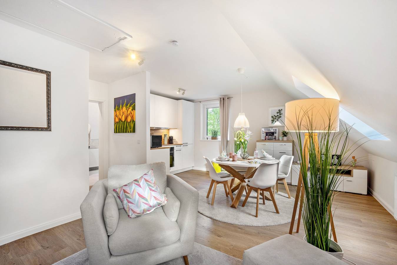 Ganze Wohnung, Apartment „Nordic Stay Bäk“ mit privatem Garten und Wlan in Bäk, Naturpark Lauenburgische Seen