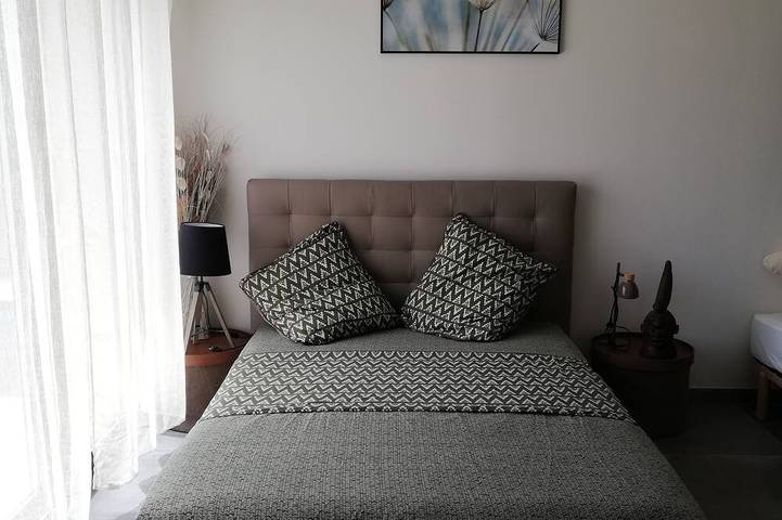 Location de vacances pour 8 personnes, avec terrasse et jardin à Cournonsec - 2