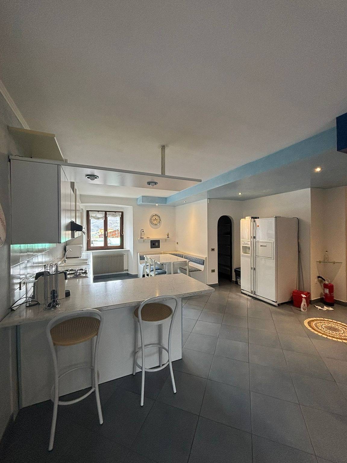 Appartamento intero, Appartamento Casa al Lago – 3 Camere, 5 Ospiti, Vicino al Garda con Balcone in Loppio, Mori