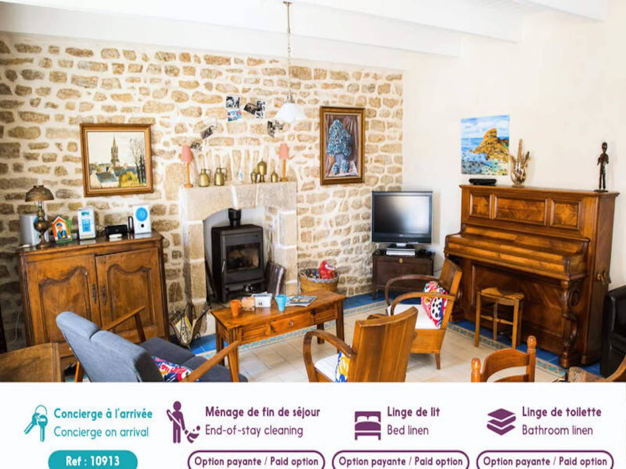 Entire apartment, House in Kérity near Ster Beach & Lighthouse in Penmarc'h, Côte de Cornouaille