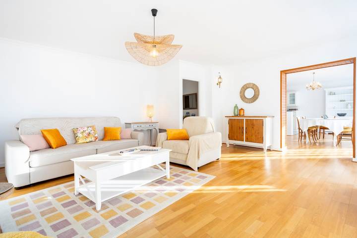 Location de vacances pour 4 personnes, avec balcon à Bénodet