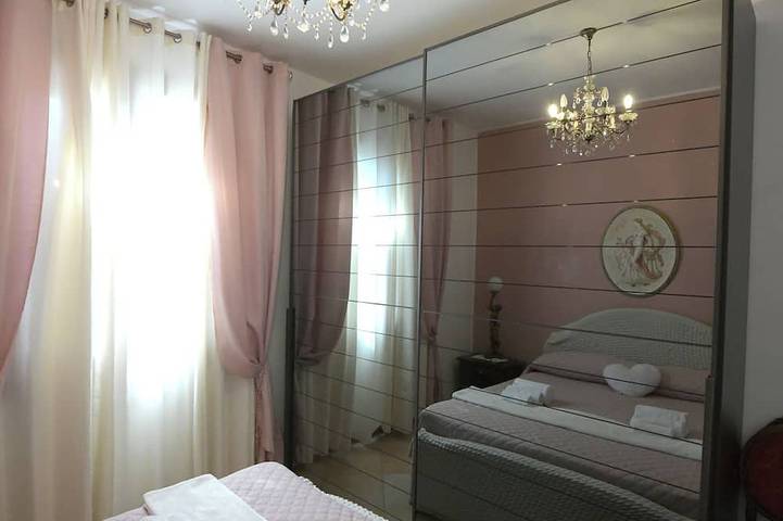 Villa Firefly: Accogliente rifugio nel verde a 10 minuti dal centro di Modena. in Modena, Provincia di Modena