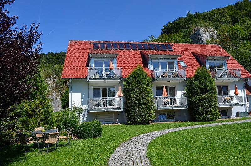 Ferienwohnungen Holder - Ferienwohnung 2 (Eg) für 2-3 Personen - auch für Rollstuhlfahrer u. Gäste m. Hund in Anhausen (Hayingen), Hayingen