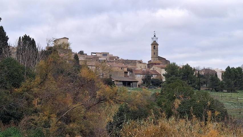 Location de vacances pour 6 personnes, avec terrasse, animaux acceptés à Fournès - 2