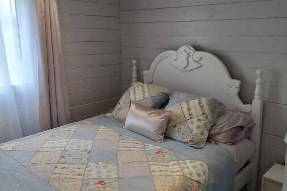 Inch View Cabin in Inishowen, Drongawn Lough