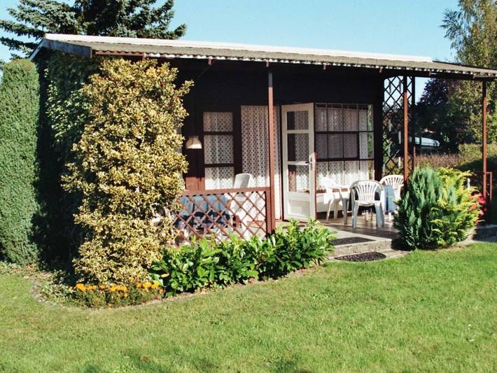 Bungalow für 2 Personen, mit Terrasse und Garten im Stettiner Haff