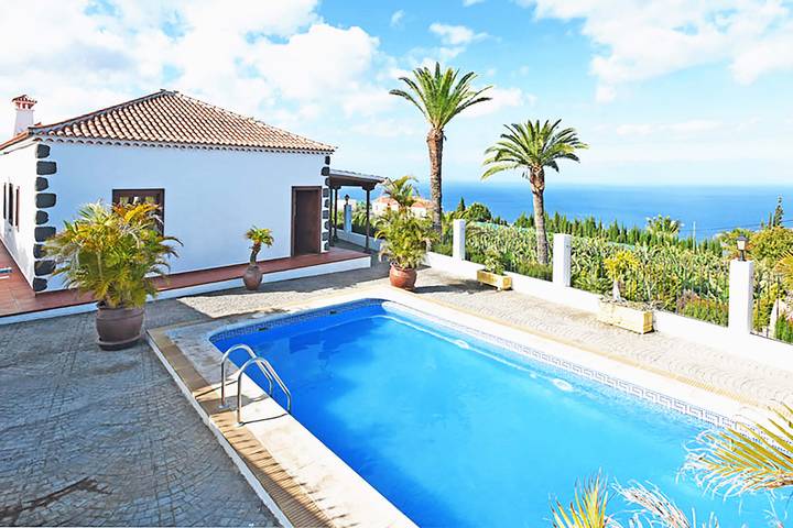 Casa de vacaciones para 9 personas, con Terraza y Jardín en La Palma