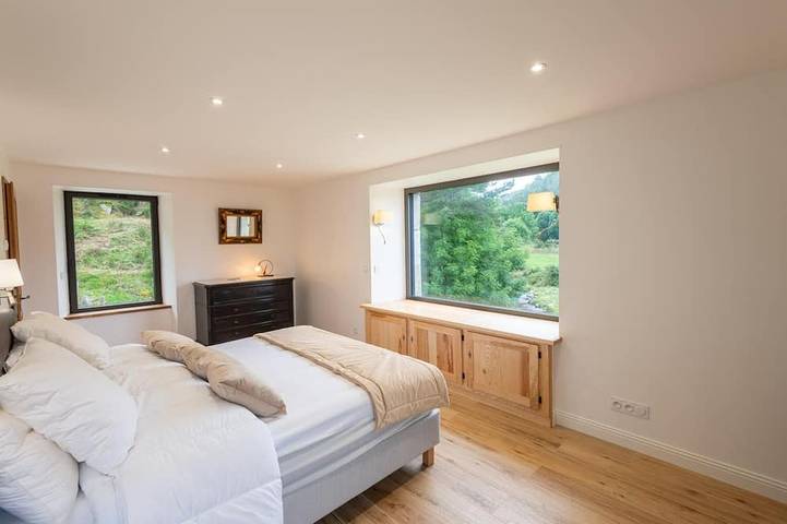 Location de vacances pour 8 personnes, avec jardin et terrasse à Fau-de-Peyre - 4