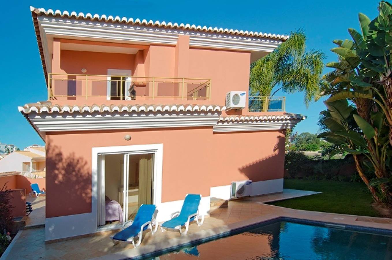 Quinta Marina with sea views, private pool and garden in São Sebastião, Lagos