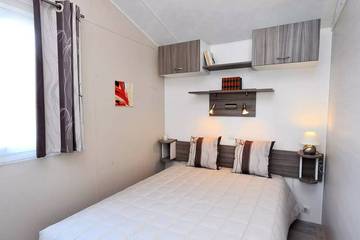 Camping pour 4 Personnes dans Château-d'Olonne, Les Sables-d'Olonne, Photo 1