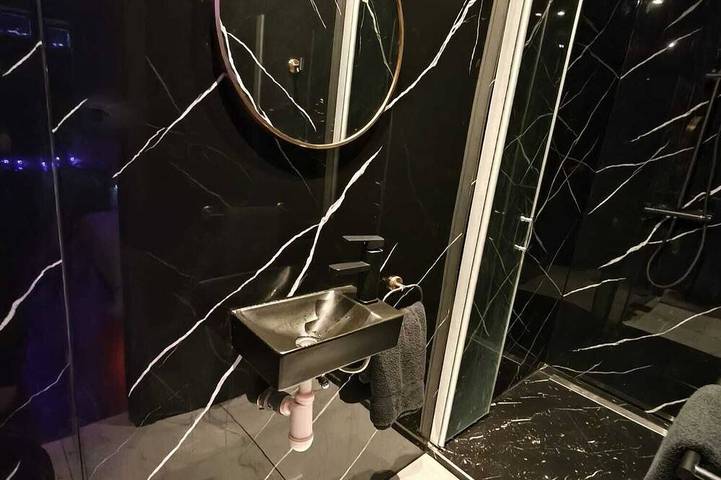 Gîte pour 2 personnes, avec jacuzzi à Charleroi - 4