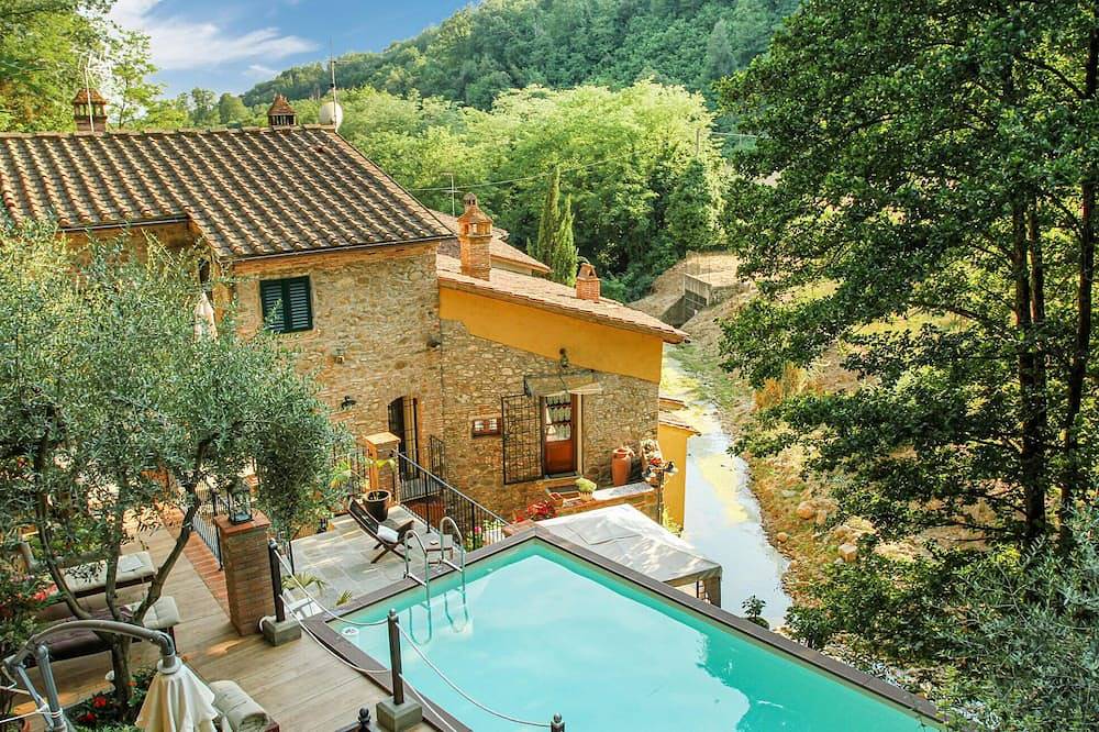 Cozy home in Buggiano in Buggiano, Provincia di Pistoia