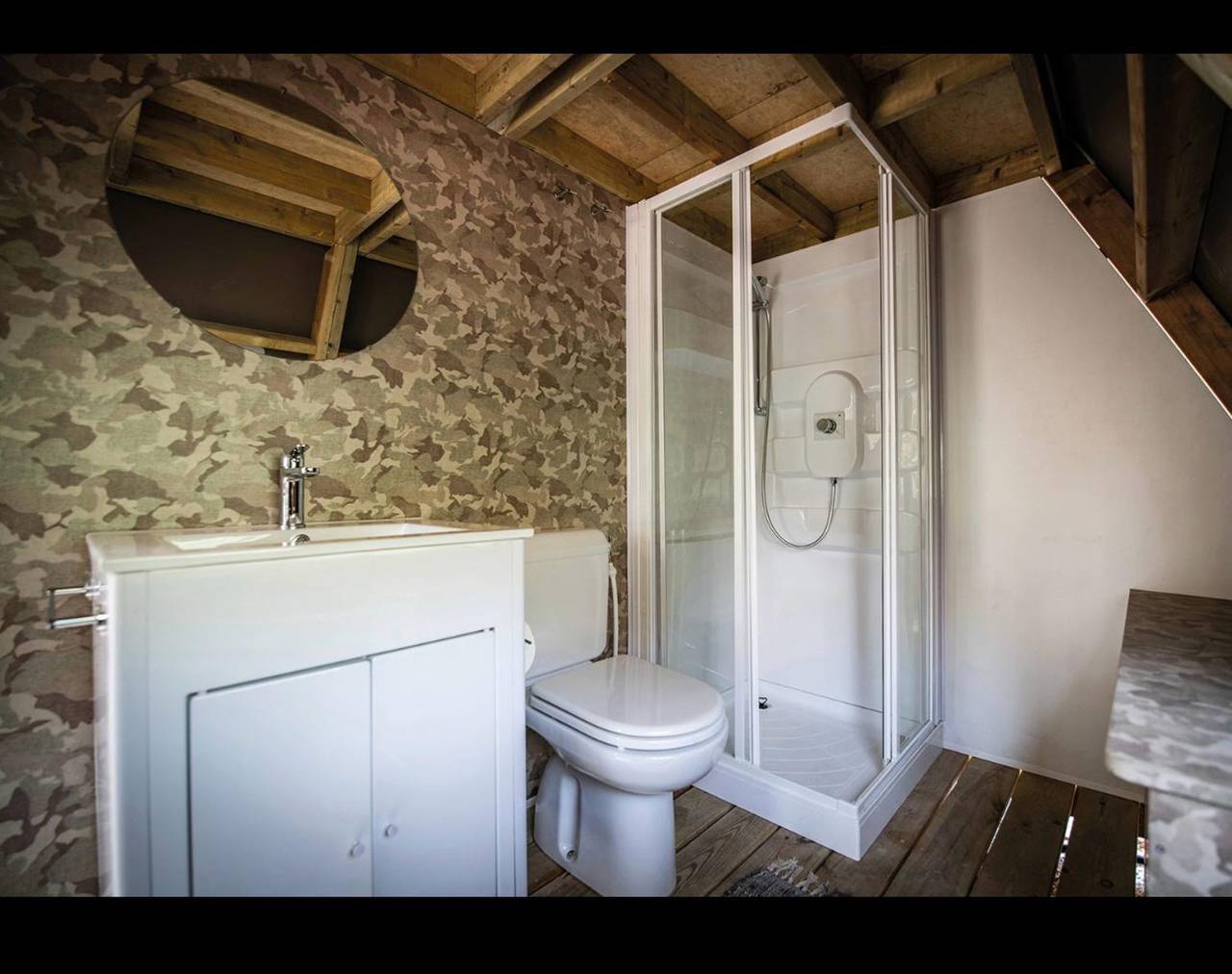 Bungalow 'A' with Shared Pool, Shared Garden and Wi-Fi in Montecatini Val di Cecina, Etruscan Coast