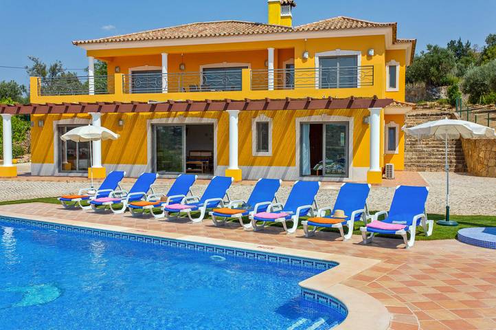 Villa para 8 pessoas com jardim in Loulé, Loulé (São Clemente)