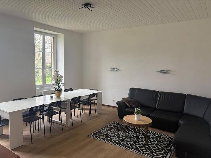Location de vacances pour 8 personnes, avec jardin et terrasse à Gauriac - 2