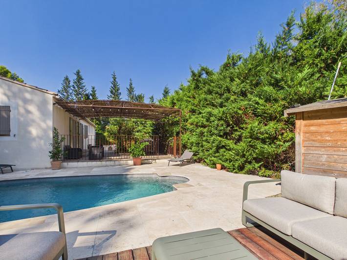 Villa provenzal, piscina y AC (capacidad max. desconocida) in Paradou, Region de Arles
