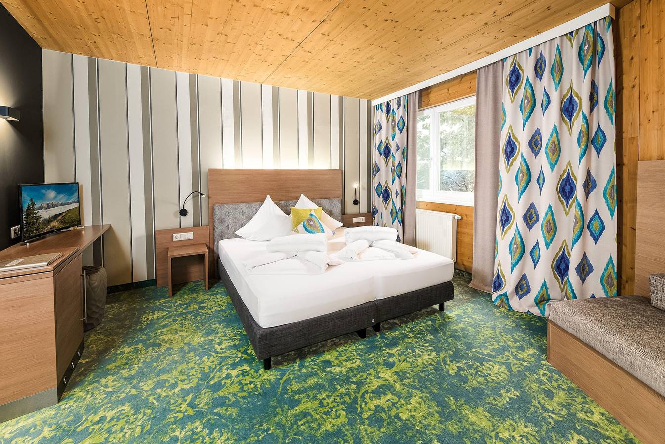 Doppelzimmer Superior mit Schlafsofa in Saalfelden, Saalfelden am Steinernen Meer