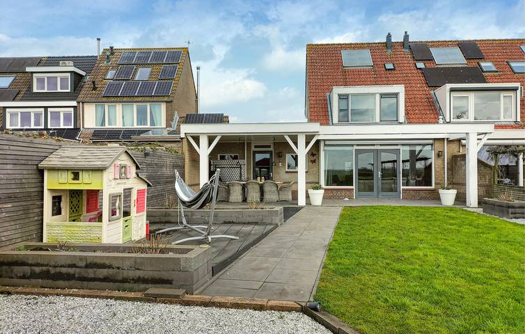 Ferienhaus für 7 Personen, mit Terrasse und Sauna, mit Haustier