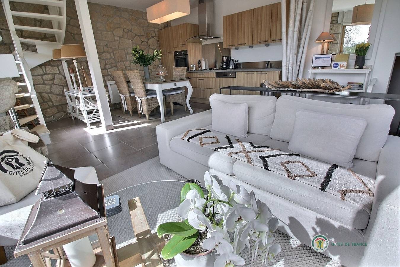 Vers le port in Créhen, Región de Dinan