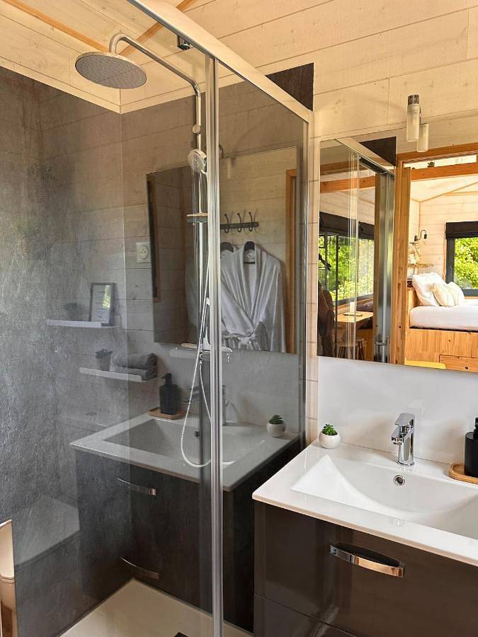 Camping pour 2 personnes, avec vue ainsi que jardin et piscine dans le Tarn-et-Garonne - 3