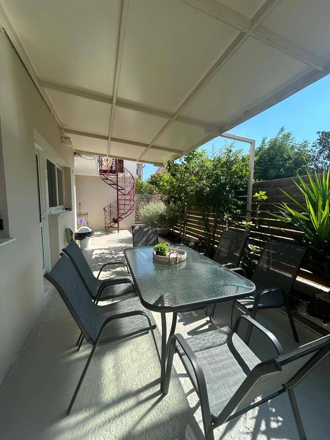 Ολόκληρο το διαμέρισμα, Polyxeni house in Καρυώτες, Ελλάδα