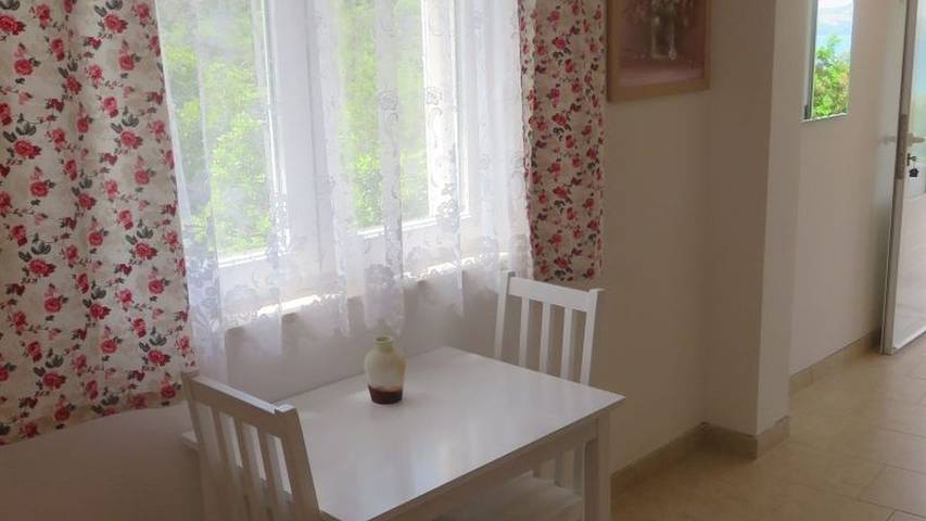 Gîte pour 2 personnes, avec terrasse à Drače - 4