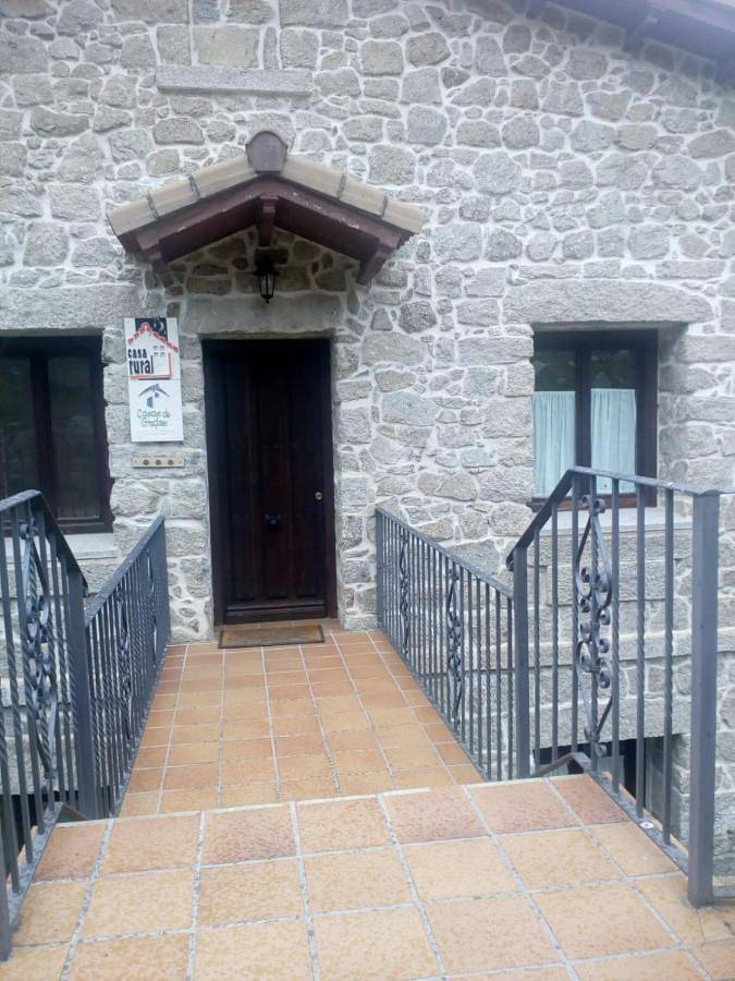 Casa rural para 6 personas, con Terraza en Berrocalejo de Aragona