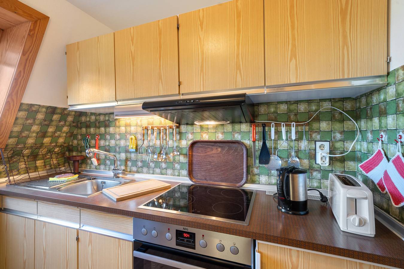 Ganze Wohnung, Ferienwohnung '4' mit privater Terrasse, Gemeinschaftsgarten und Wi-Fi in Schönwald im Schwarzwald, Südschwarzwald