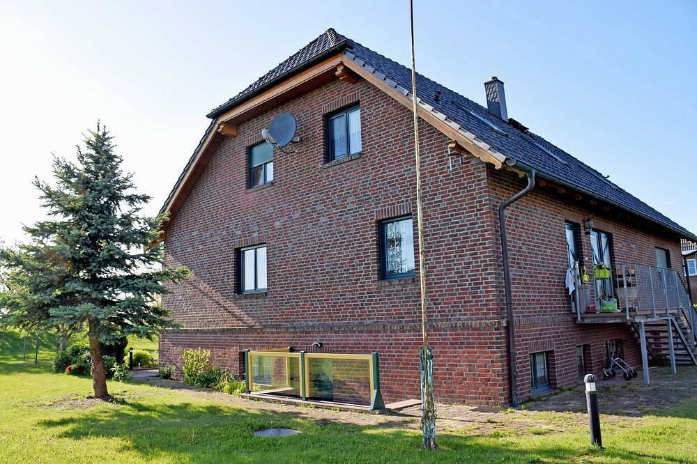 Ganze Wohnung, Ferienwohnung Zudar auf Rügen in Zudar, Garz/Rügen