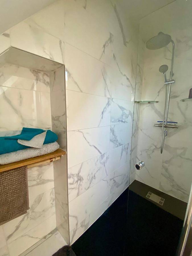 Chambre d’hôte pour 2 personnes, avec jardin ainsi que jacuzzi et terrasse dans Maine-et-Loire - 4