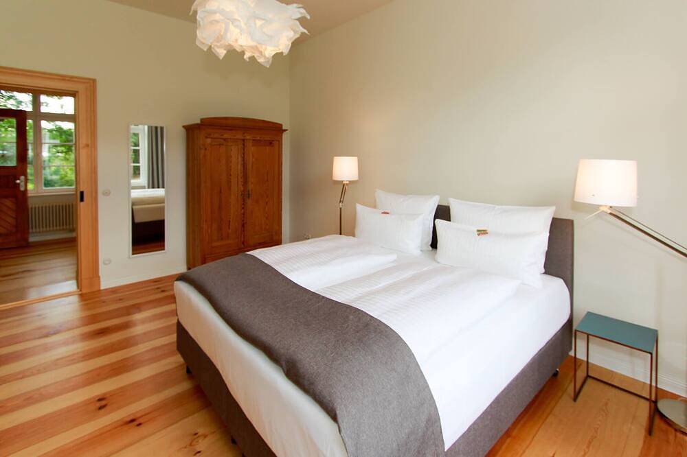 Ganze Wohnung, Ferienwohnung Sperenberg - 2 Zimmer Apartment im ersten Obergeschoss in Jüterbog, Teltow-Fläming