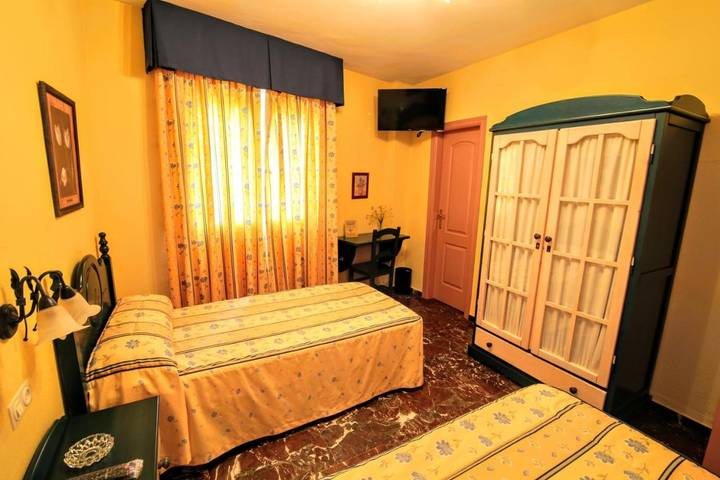 Casa de huéspuedes para 3 personas, con Vistas en Dúrcal - 2