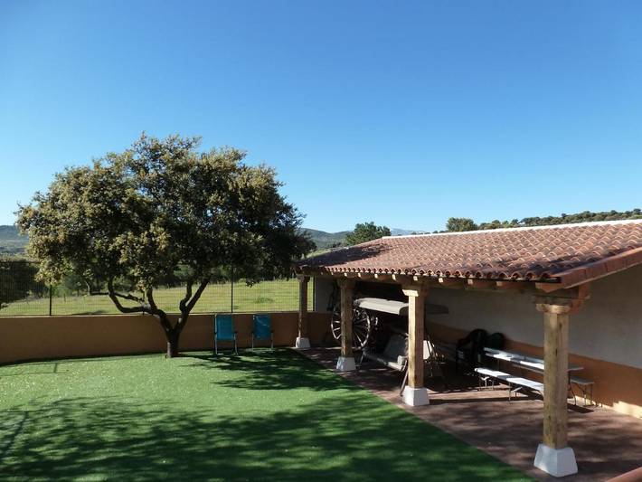 Casa rural para 8 personas, con jacuzzi y sauna además de jardín y piscina, Familias con niños en Provincia de Salamanca - 3
