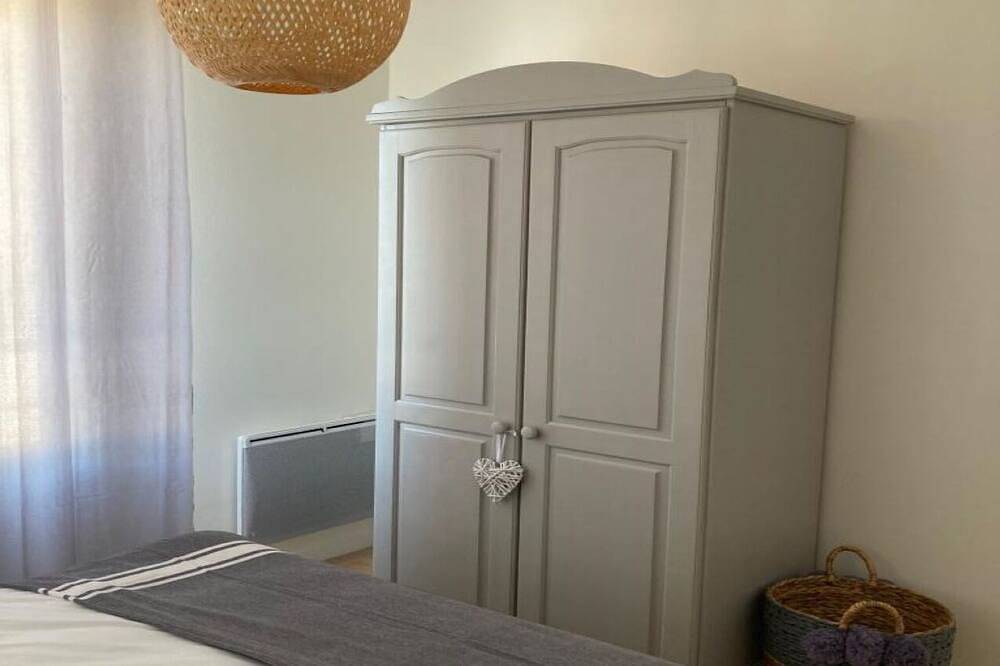 Entire apartment, Apartment 200 m from beach and center in quiet residence in La Turballe, Côte d'Amour