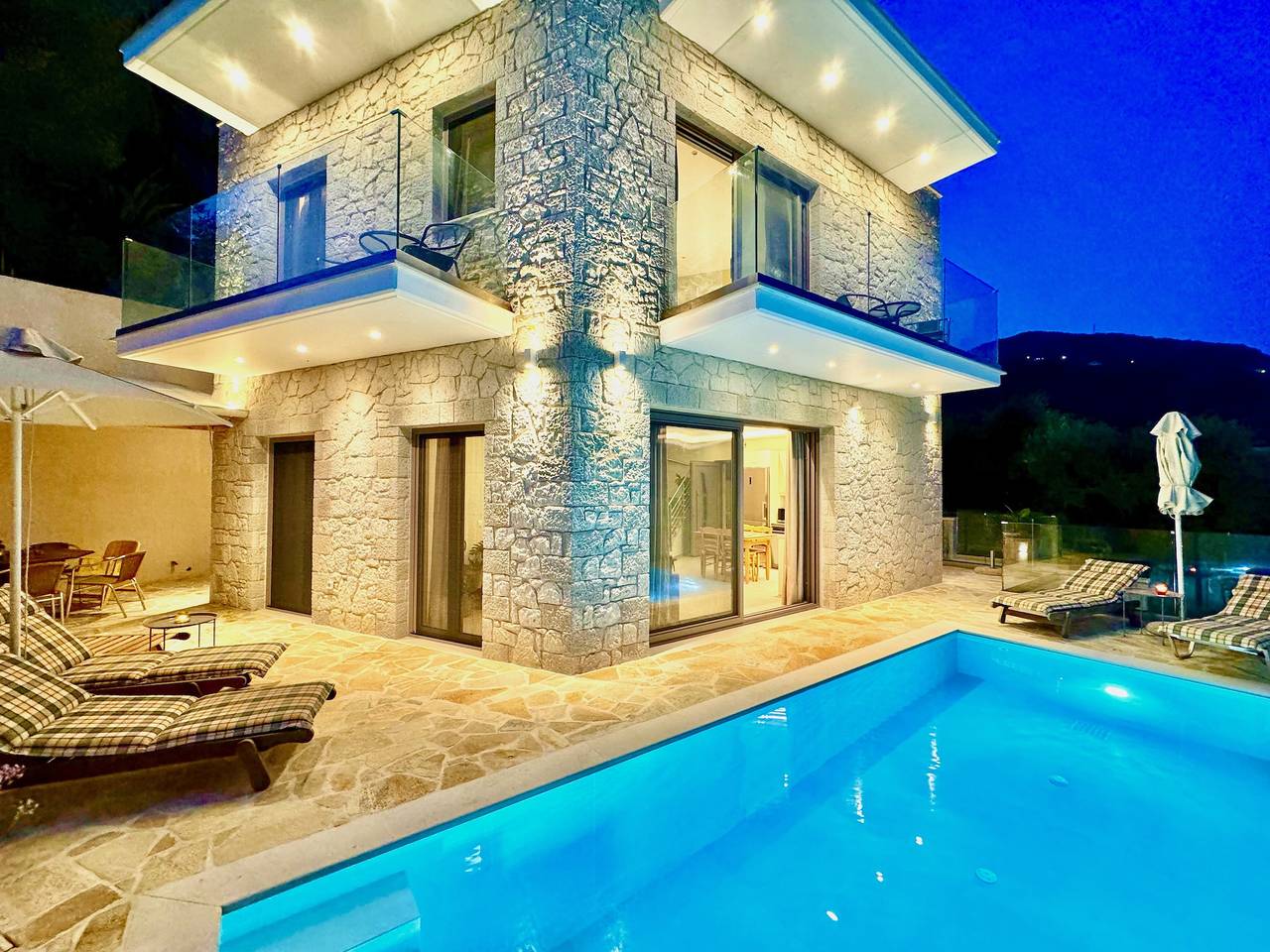 Beach Villa Smile with private pool in Mparmpati, Corfou