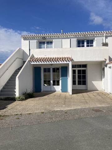 Gîte pour 4 personnes, avec jardin dans Port Joinville